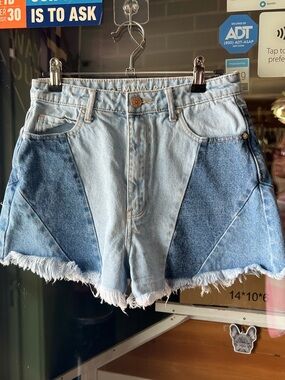 Two-Tone Light & Dark Blue High-Rise Denim Shorts Size 5